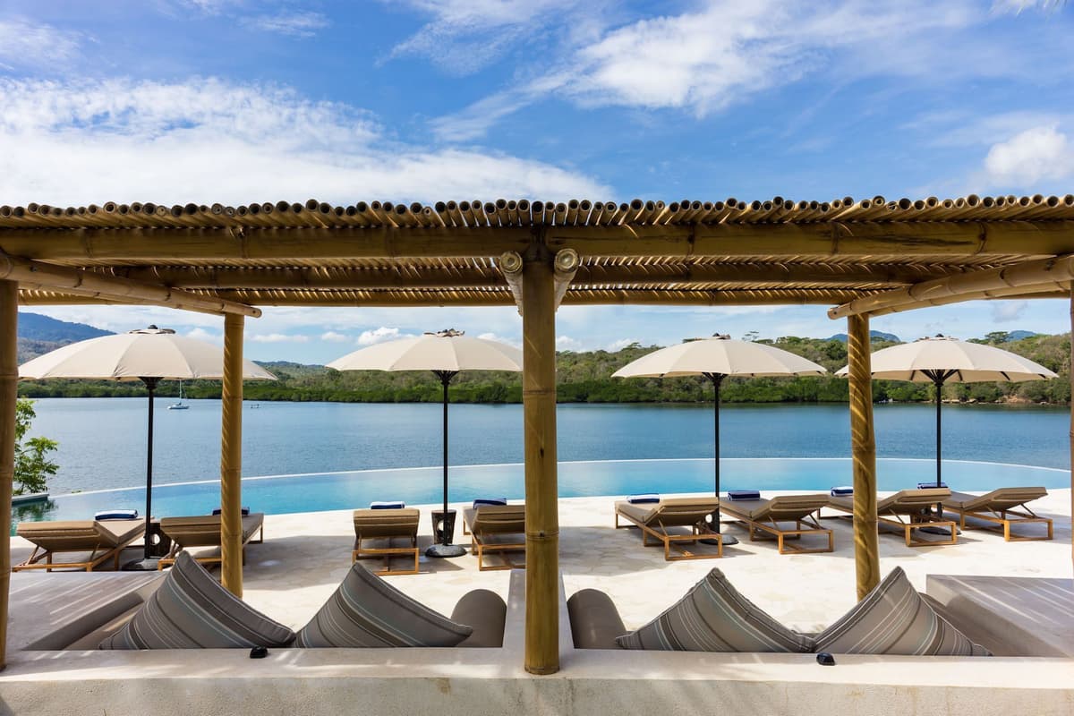 luxury resort in bali - Tripcova